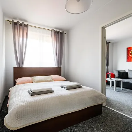 Apartment Lucka 15 Warsaw